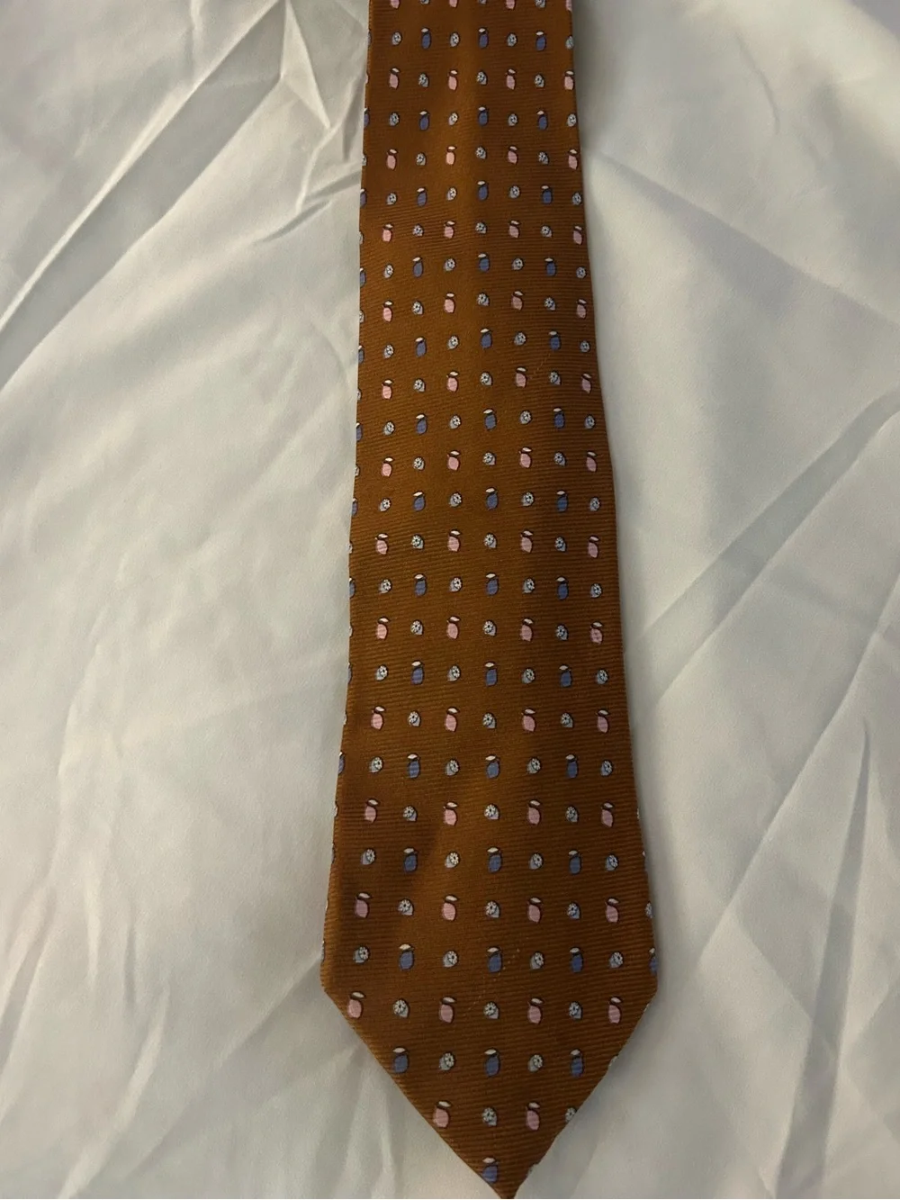Battistoni Silk Brown Tie Handmade In Italy 100% Silk EUC Geometric Design EUC